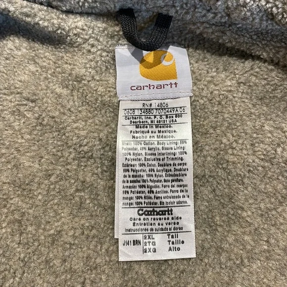 Carhartt 2XLT Winter Coat - Picture 2 of 2